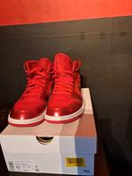 air jordan 1 mid se 'university red pomegranate', Nieuw, Ophalen of Verzenden