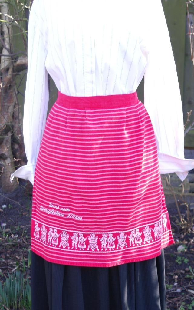 mooi ouderwets Schortje,rood,met borduursel, Kleding | Dames, Carnavalskleding en Feestkleding, Zo goed als nieuw, Kleding, Carnaval