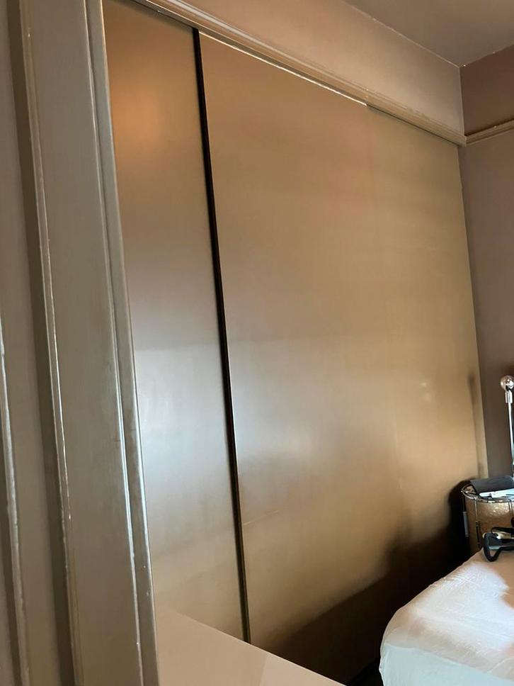 GRATIS hout van grote strakke deuren kast, Doe-het-zelf en Verbouw, Deuren en Horren, Gebruikt, Overige typen, 215 cm of meer