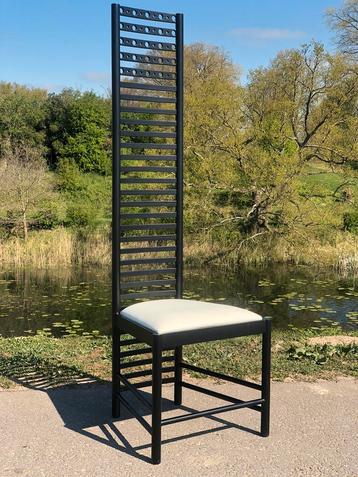 4 Cassina Hill House 1 stijl stoelen | Charles Mackingtosch beschikbaar voor biedingen