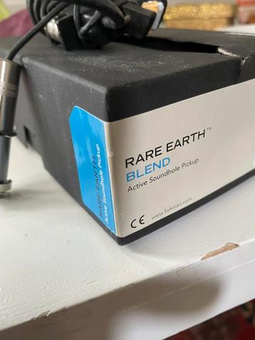 Rare earth blend gitaar sound hole pic -uppic up  beschikbaar voor biedingen