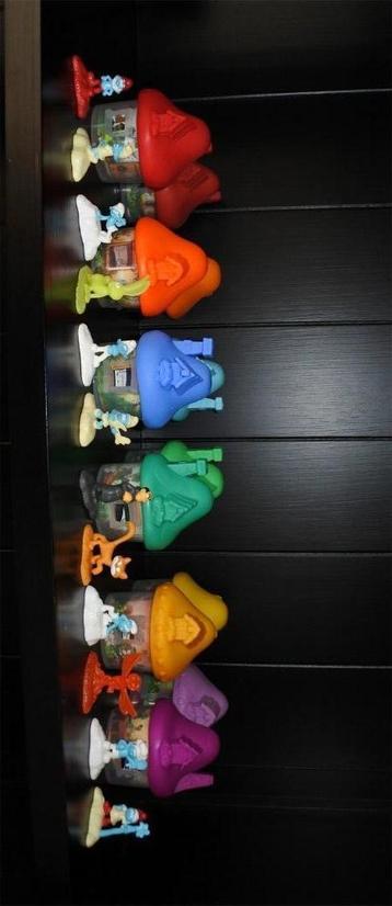 Complete set 12 nieuwe Smurfen huisjes 2017 NIEUW in seal beschikbaar voor biedingen
