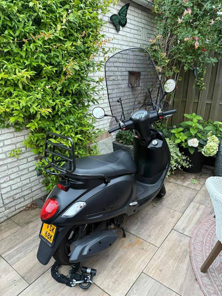 Sym Fiddle IV - Zo goed als nieuw!, Fietsen en Brommers, Snorfietsen en Snorscooters, Zo goed als nieuw, SYM, Benzine, Ophalen