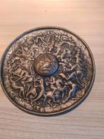 Plaat van messing(?). Slag van Amazonen., Antiek en Kunst, Antiek | Koper en Brons, Ophalen of Verzenden