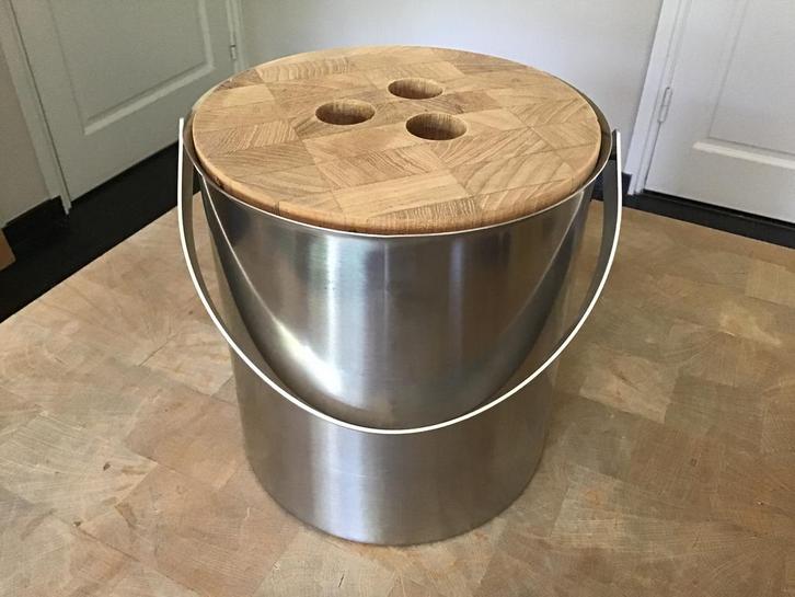 “STELTON”DESIGN XL DESIGN IJSEMMER RVS+TEAK “ARNE JACOBSSEN”, Huis en Inrichting, Keuken | Keukenbenodigdheden, Ophalen of Verzenden