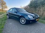 Mercedes-Benz C-Klasse 2.6 C240 LPG G3 Sedan AUT 2002 Zwart, 74 €/maand, Beige, 2597 cc, Zwart