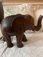 Houten olifant, Antiek en Kunst, Kunst | Beelden en Houtsnijwerken, Ophalen of Verzenden