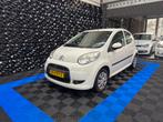 Citroën C1 1.0 12V Ambiance 2011 - NAP-AIRCO-DEALERONDERHOUD, Auto's, Citroën, Voorwielaandrijving, Euro 5, Stof, Zwart