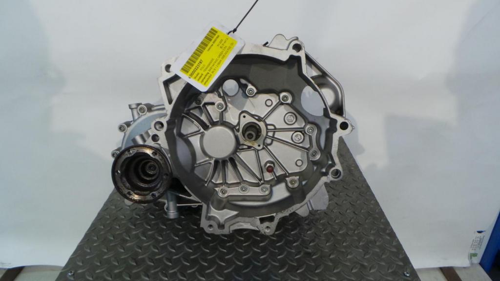 VOLKSWAGEN POLO TRANSMISSIE / VERSNELLINGSBAK 2005, Ophalen of Verzenden, Nieuw, Stiba lid