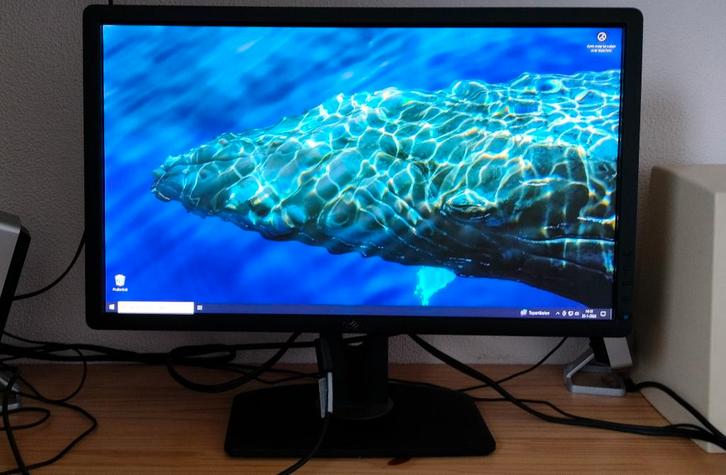 23-inch Dell U2312HM Beeldscherm, Computers en Software, Monitoren, Gebruikt, 60 Hz of minder, VGA, Overige typen, Full HD, 5 ms of meer