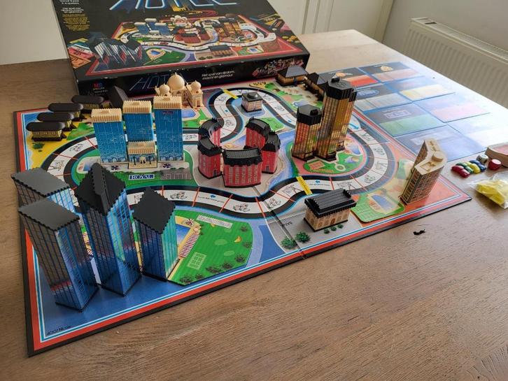 spel Hotel - vintage, Hobby en Vrije tijd, Gezelschapsspellen | Bordspellen, Gebruikt, Een of twee spelers, Drie of vier spelers