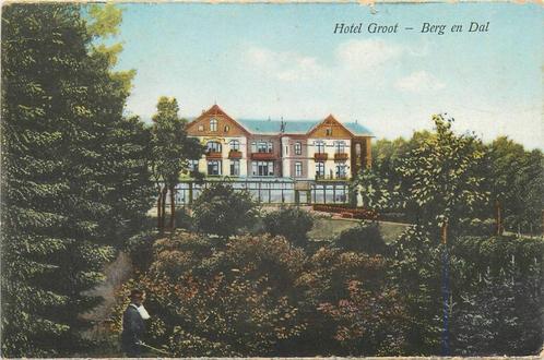 (387-266-013) Berg en Dal Hotel Groot, Verzamelen, Ansichtkaarten | Nederland, Gelderland, Verzenden