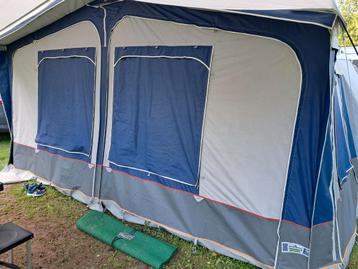 Kip 44 voortent. Goldcamp 850-875 beschikbaar voor biedingen