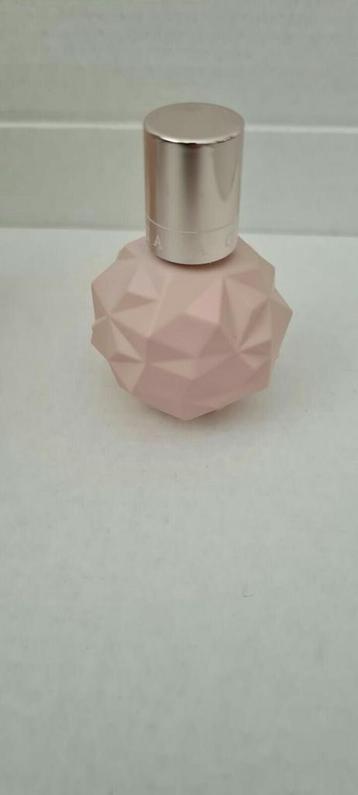 Ariana Grande sweet like candy eau de parfum miniatuur 7,5ml beschikbaar voor biedingen