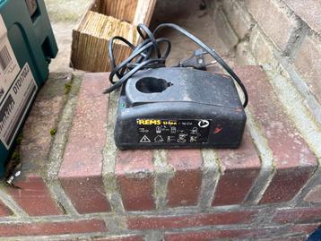 Gebruikte REMS minipress 12 V beschikbaar voor biedingen