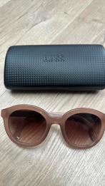 HUGO BOSS Dames Zonnebril +Origenele Brillenkoker erbij, Sieraden, Tassen en Uiterlijk, Ophalen of Verzenden, Zo goed als nieuw