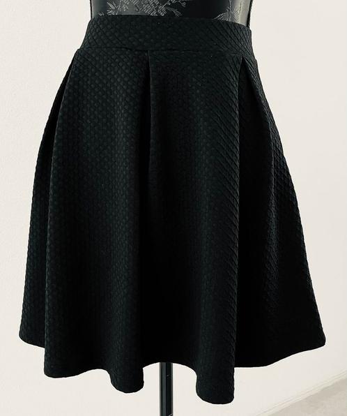 La Fée Maraboutée zwarte klokrok maat S/M, Kleding | Dames, Rokken, Zo goed als nieuw, Maat 36 (S), Zwart, Boven de knie, Ophalen of Verzenden