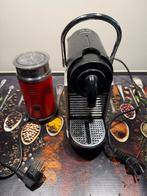 Nespresso Magimix, Gebruikt, Espresso apparaat, Ophalen of Verzenden, Koffiepads en cups