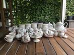 Spring field servies, Huis en Inrichting, Keuken | Servies, Gebruikt, Ophalen of Verzenden, Overige stijlen, Kop(pen) en/of Schotel(s)