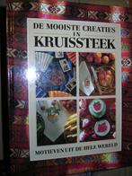 De mooiste kruissteekpatronen uit de hele wereld! Ook DMC, Ophalen of Verzenden, Zo goed als nieuw, Handborduren, Patroon