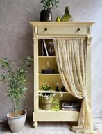 Vintage biedermeier kledingkast / boekenkast gordijn geel, Ophalen, Pand 96, Koestraat 96, Info@pand96.nl