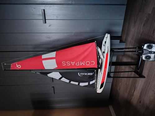 Rc compass zeilboot, Hobby en Vrije tijd, Modelbouw | Radiografisch | Overige, Zo goed als nieuw, Ophalen