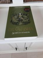Leigh Bardugo - De Grisha. Schim en schaduw, Ophalen of Verzenden, Zo goed als nieuw, Leigh Bardugo