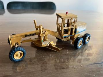 Dresser A 450 E grader Minitrac made in Brazil beschikbaar voor biedingen