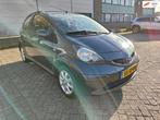 Toyota Aygo 1.0-12V + ( Automaat ), Auto's, Stof, 4 stoelen, 68 pk, Origineel Nederlands