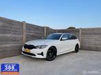 BMW 3-serie Touring 320i High Executive Led-Camera, Automaat, 1998 cc, Gebruikt, 4 cilinders
