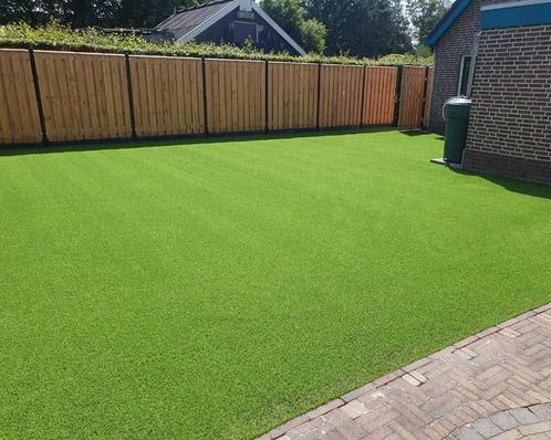 Diverse restpartijen kunstgras Moet ZSM weg - Verhuisverkoop, Tuin en Terras, Gras en Kunstgras, Nieuw, Kunstgras, 20 m² of meer