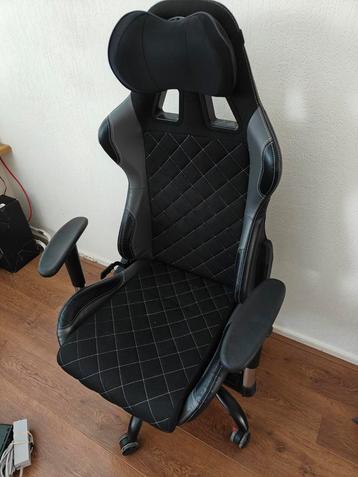 Bureaustoel beschikbaar voor biedingen