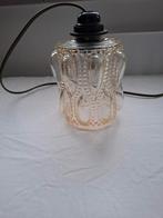 Vintage lichtbruine glazen hanglamp, Ophalen of Verzenden, Gebruikt, Glas, Minder dan 50 cm