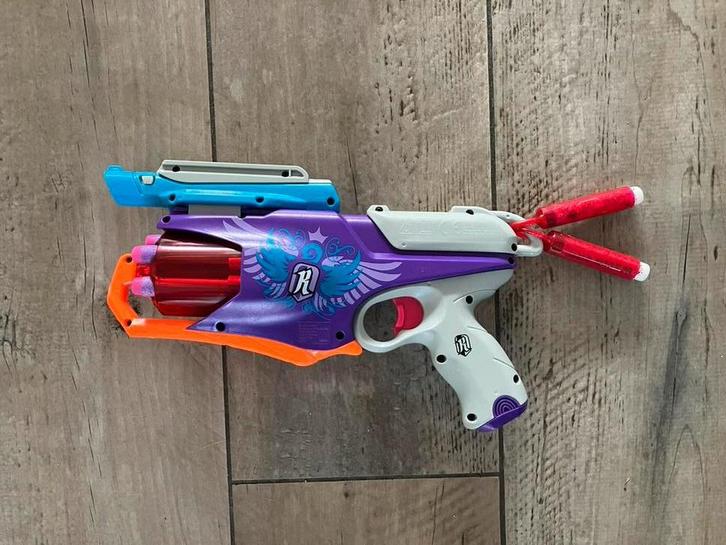 Nerff set met Starlight, kruisboog, pijltjes schietschijf, Kinderen en Baby's, Speelgoed | Overig, Gebruikt, Jongen of Meisje