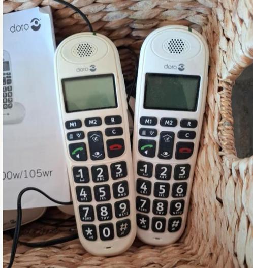 Senioren DECT telefoon met twee handsets, Telecommunicatie, Vaste telefoons | Handsets en Draadloos, Zo goed als nieuw, 2 handsets