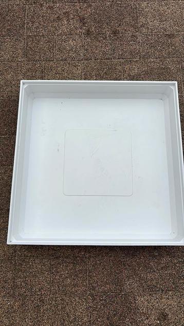 Witte lekbak voor onder de wasmachine 71x71x 10,5 beschikbaar voor biedingen