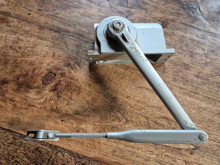 Deurdranger - Automatische Deursluiter, Doe-het-zelf en Verbouw, Hang- en Sluitwerk, Gebruikt, IJzer, Ophalen of Verzenden