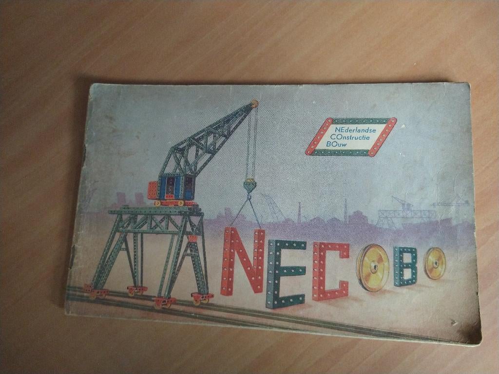 NECOBO Nederlandse COnstructie BOuw. Doos 0-1-2-3-4, Ophalen of Verzenden, Gelezen, Overige onderwerpen