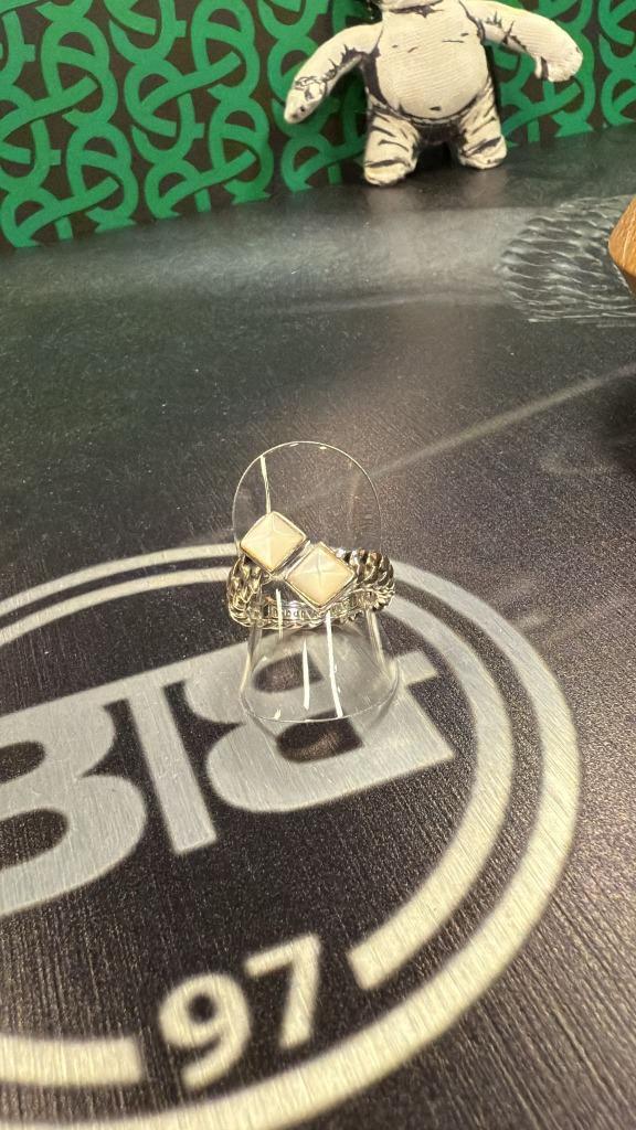 BUDDHA TO BUDDHA RING TYPE 742WH 17 CHAIN PYRAMID € 149,00, Sieraden, Tassen en Uiterlijk, Ringen, Nieuw, Dame of Heer, 17 tot 18