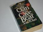 Jean M. Auel- the Clan of the Cave Bear, Boeken, Fantasy, Gelezen, Ophalen of Verzenden