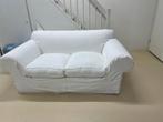 Gratis ophalen 2 persoons bank lijkt riviera maison style, Huis en Inrichting, Banken | Bankstellen, Ophalen, Gebruikt, 75 tot 100 cm