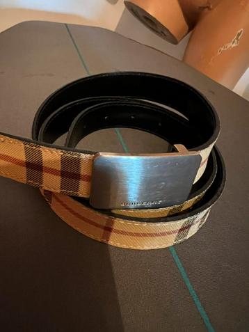 BURBERRY riem maat 95 origineel ZGAN beschikbaar voor biedingen