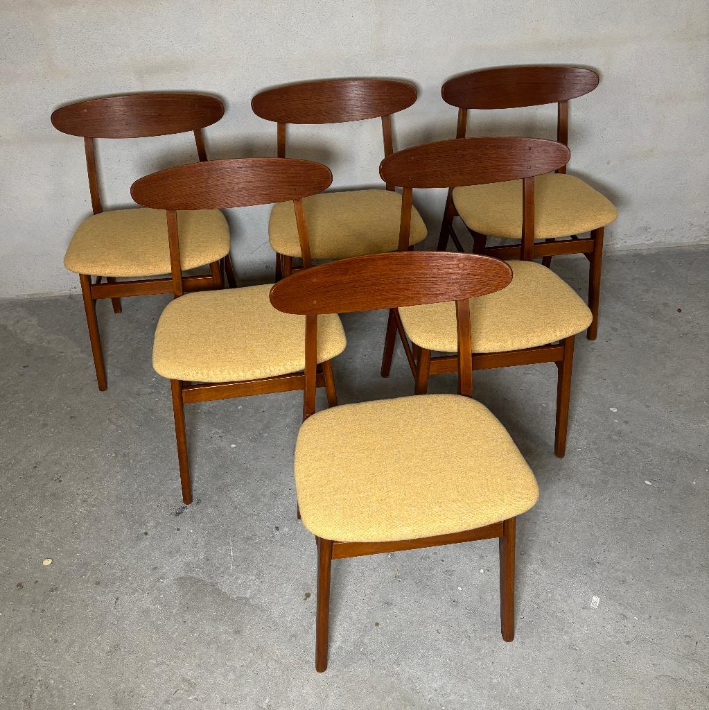 Set van 6 Farstrup Model 210 Eetkamerstoelen — Denemarken, Overige kleuren, Ophalen of Verzenden, Zo goed als nieuw, Stof