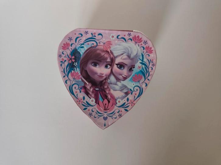 Frozen Sieradendoosje Hartvormig (Sint Kerst tip), Kinderen en Baby's, Kinderspulletjes, Gebruikt, Ophalen of Verzenden