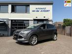 Ford Kuga 1.6 Titanium Plus 4WD, Gebruikt, Zwart, 4 cilinders, Leder