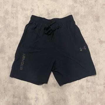 Under Armour Shorts - Maat M - Nieuw beschikbaar voor biedingen