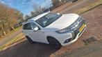 Mitsubishi Outlander 2.0 Phev 203pk 4WD CVT 5P, Auto's, Mitsubishi, 1998 cc, Outlander, Zwart, 4 cilinders