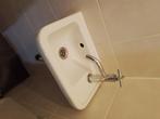 Villeroy & Boch toilet fontein met kraan 2 stuks, Ophalen, Zo goed als nieuw, Kraan