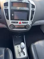 Kia CEED SW 2.0 X-clusive LPG AUT LEER CLIMA TREKHAAK NAP AP, Parkeersensor, Gebruikt, Zwart, Leder