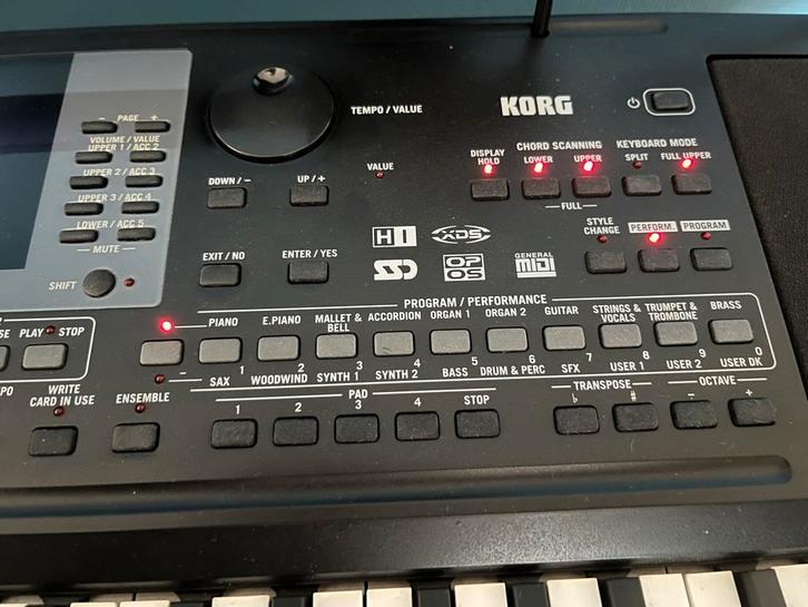 Korg Micro Arranger Keyboard - Zo goed als nieuw!, Muziek en Instrumenten, Keyboards, Zo goed als nieuw, 61 toetsen, Korg, Aanslaggevoelig